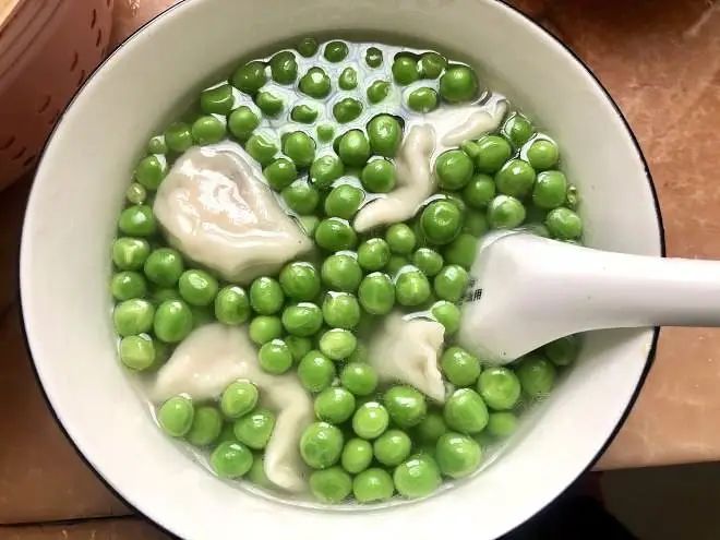 素饺子馅做法大全_小油菜饺子_饺子皮攻略