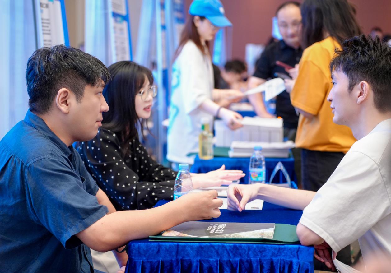 深圳硕博研究生专场招聘会_深圳20+8产业集群人才招聘_深圳人才与社会保障局