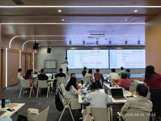 深圳计划年内培养万名数字技能人才，开办数字技能学堂并推出公益课程