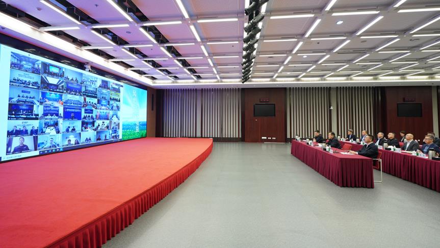 2月9日国家电投集团领导慰问境外项目一线职工