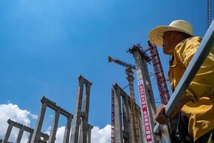 西部大开发巨额资金从哪里来_川藏铁路新藏铁路雅鲁藏布江超级水电站_西部超级工程